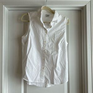 Sleeveless white collared top